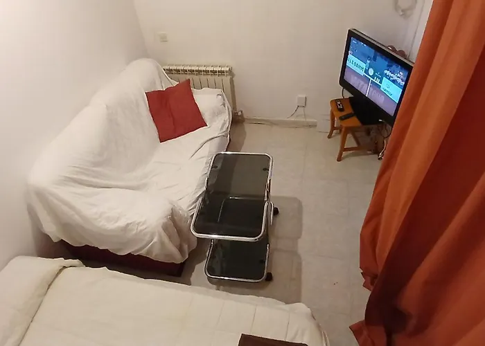 Double With Air Conditioning In * Toledo